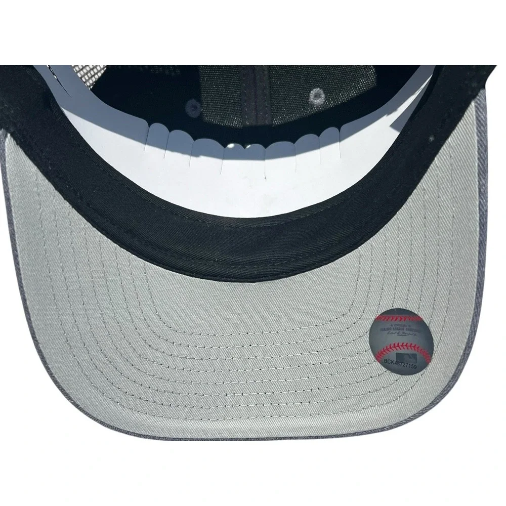 NY Yankees Baseball '47 Brand Gray Black Logo Trucker Adjustable SnapBack Hat